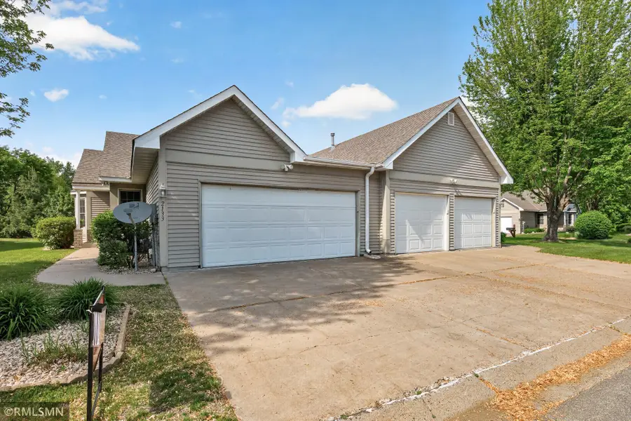 2133 Southwind Road, Saint Paul, MN 55109 - #2