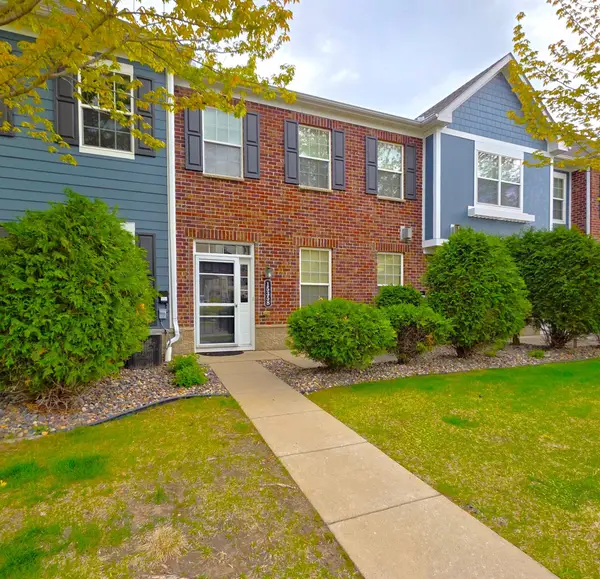 15358 Founders Lane #102, Apple Valley, MN 55124