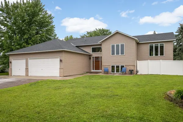17550 Foxboro Lane, Farmington, MN 55024