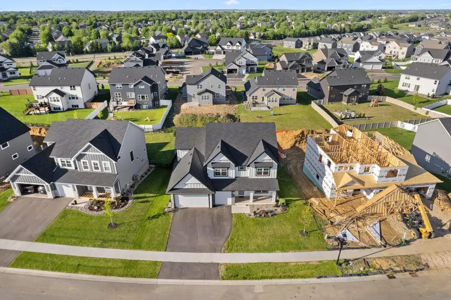17940 Headwaters Drive, Lakeville, MN 55044 - #2