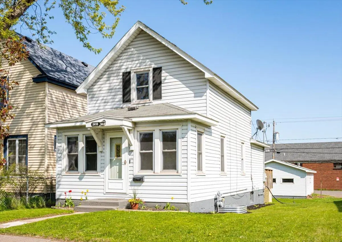 2418 W 2nd Street, Duluth, MN 55806 - #1