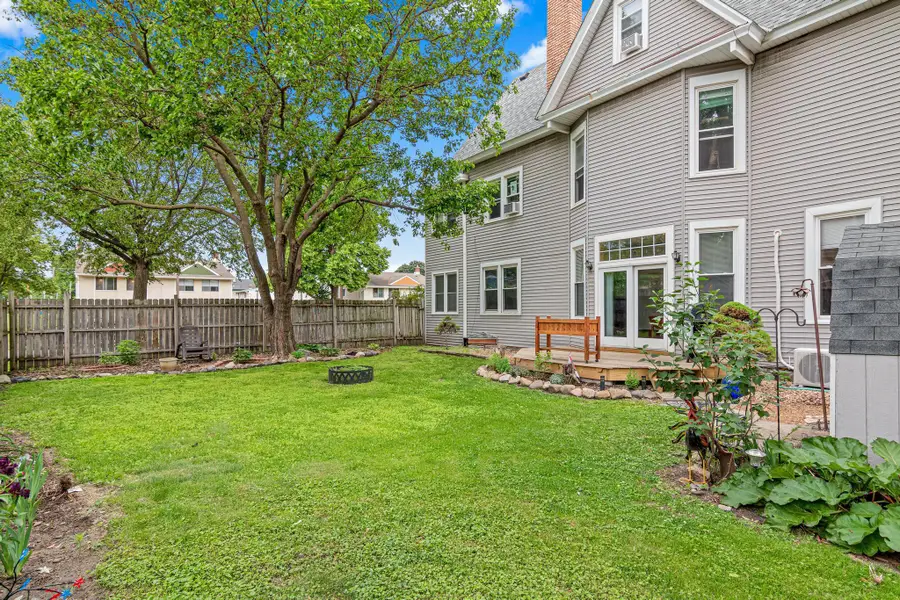 228 Victoria Street N, Saint Paul, MN 55104 - #3