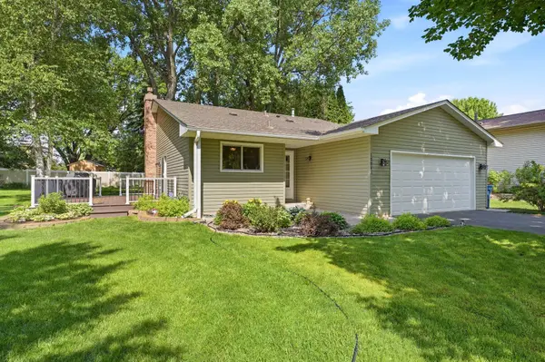 10045 Hemlock Lane N, Maple Grove, MN 55369