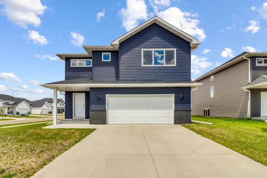 1154 60th Avenue W, West Fargo, ND 58078 - #2