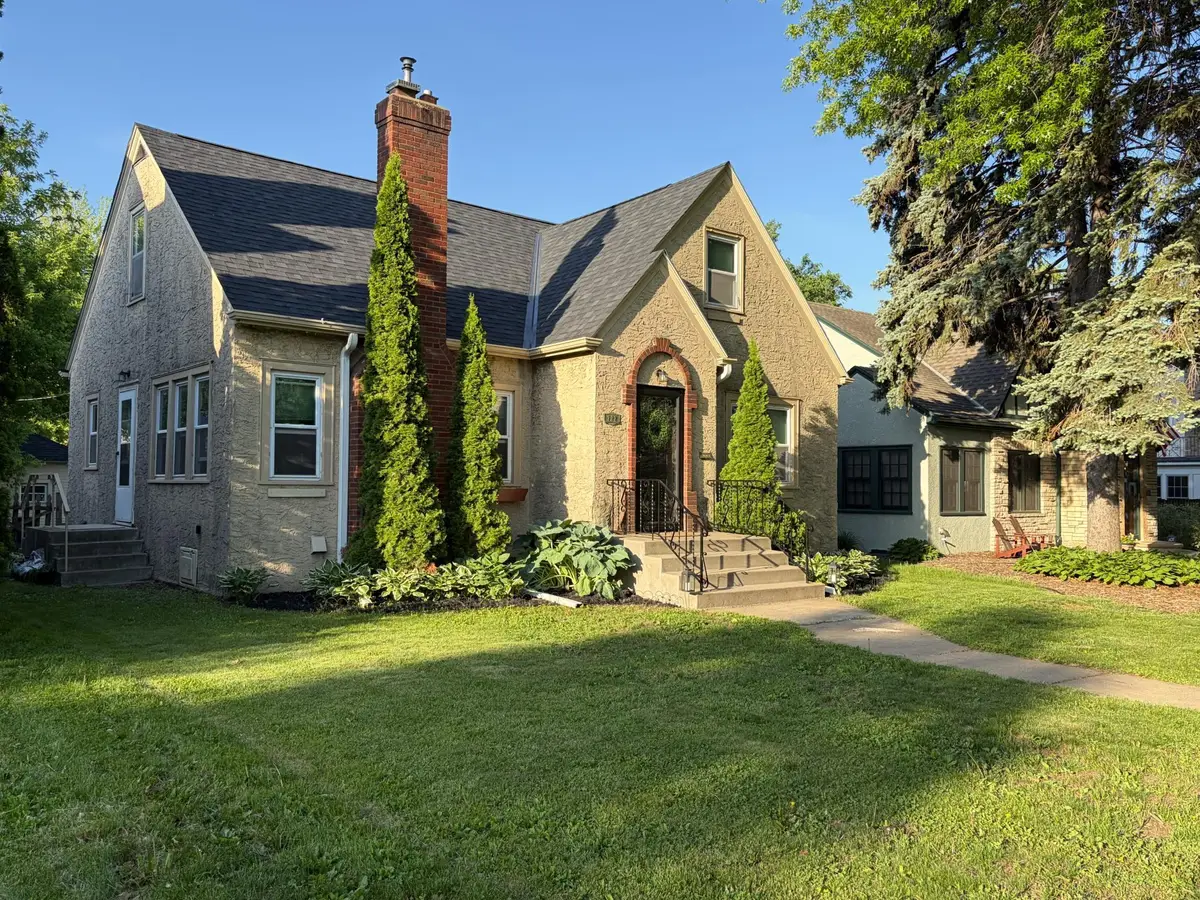 722 Arlington Avenue E, Saint Paul, MN 55106 - #1