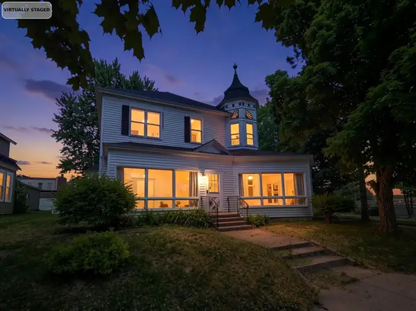 9 4th Avenue, Shell Lake, WI 54871
