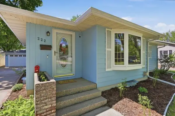 222 24th Avenue N, Fargo, ND 58102 - #2