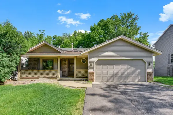 400 Interlachen Road, Burnsville, MN 55306