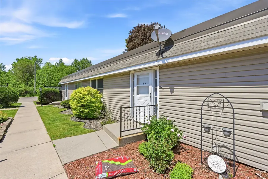 6081 Paris Avenue N #B2, Stillwater, MN 55082 - #3