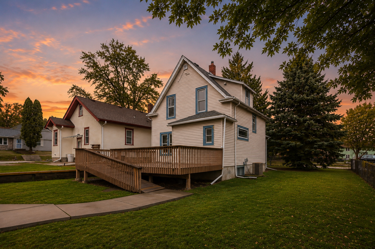 902 Dodd Road, West Saint Paul, MN 55118 - #1