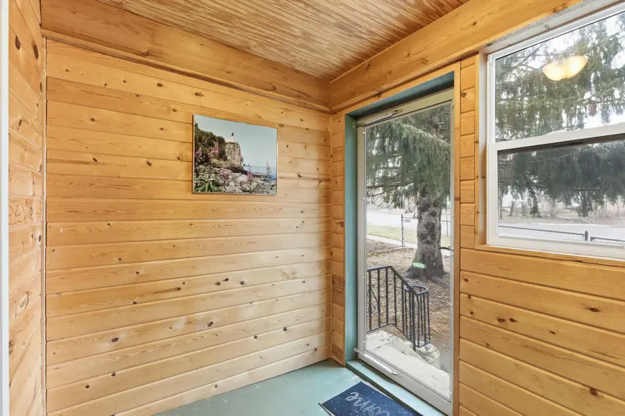 902 Dodd Road, West Saint Paul, MN 55118 - #3