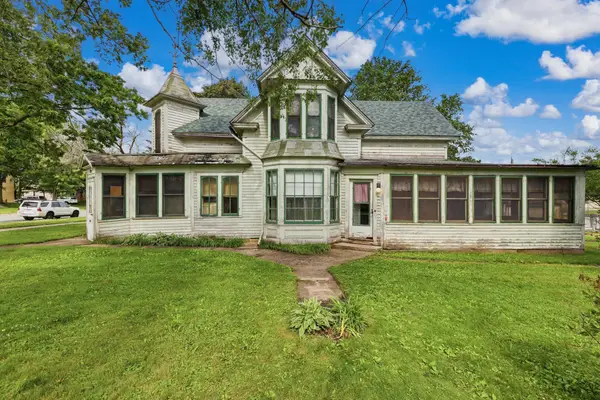 400 W Main Street, Belle Plaine, MN 56011