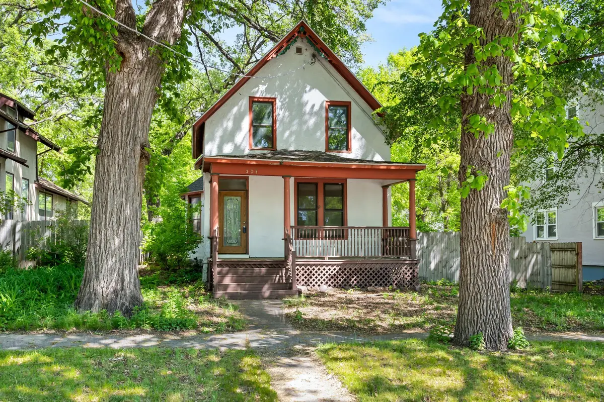 335 9th Avenue S, Fargo, ND 58103 - #1