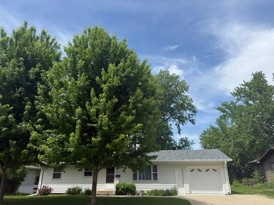 1420 Highland Place, Faribault, MN 55021 - #2