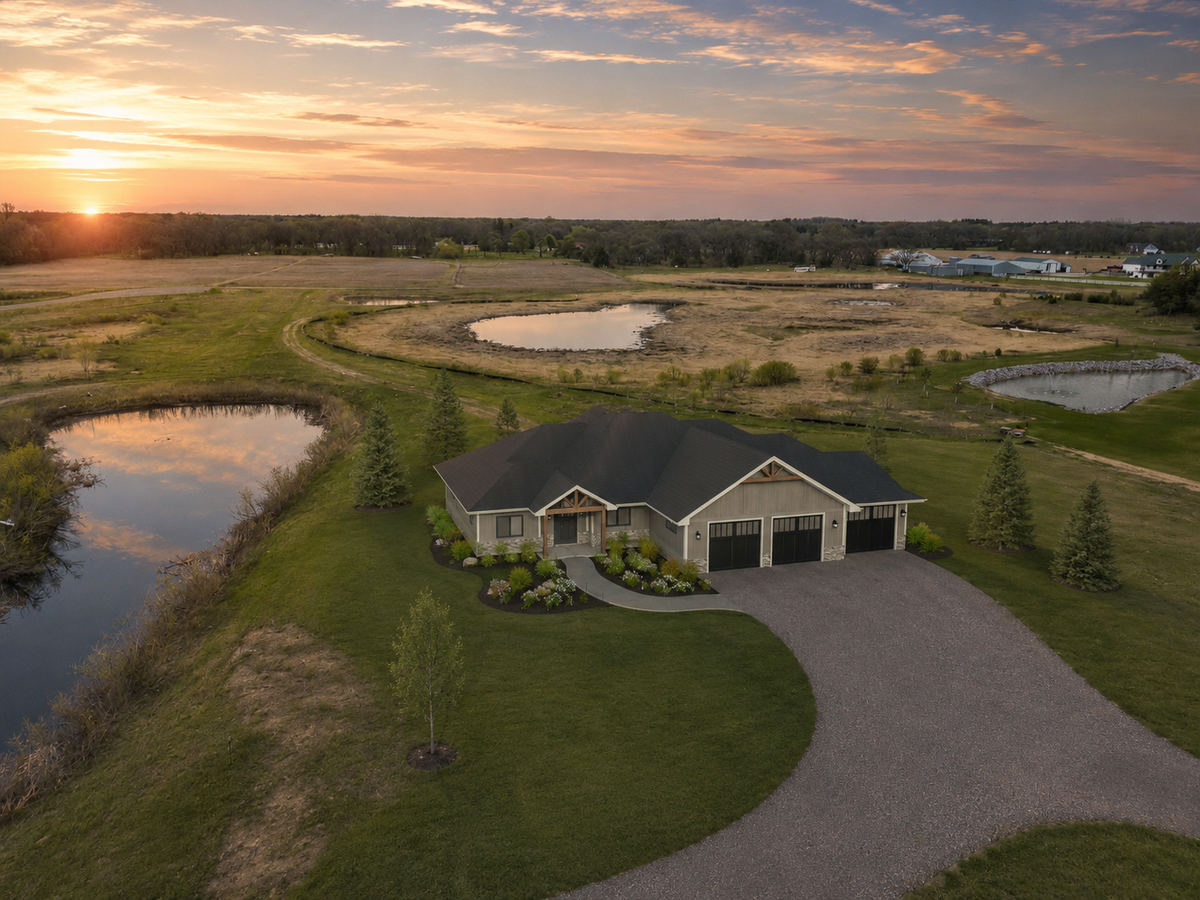 20779 Kiowa Street Nw, Anoka, MN 55303 - #1