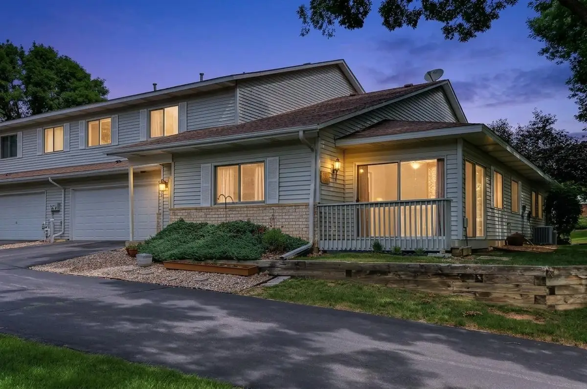 1157 Aston Circle, Burnsville, MN 55337 - #1