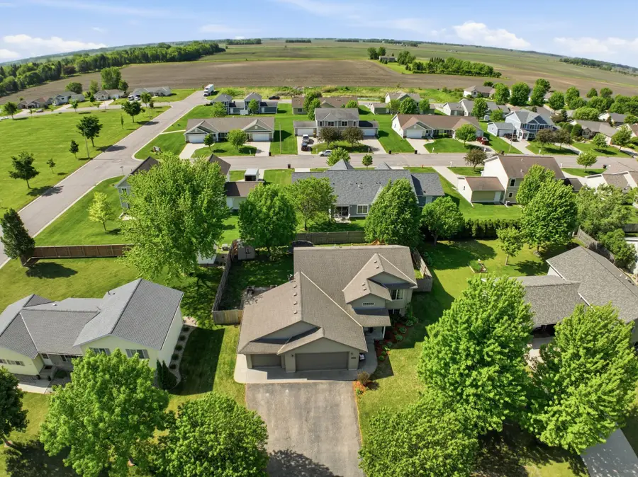 1705 Richland Avenue Sw, Willmar, MN 56201 - #2