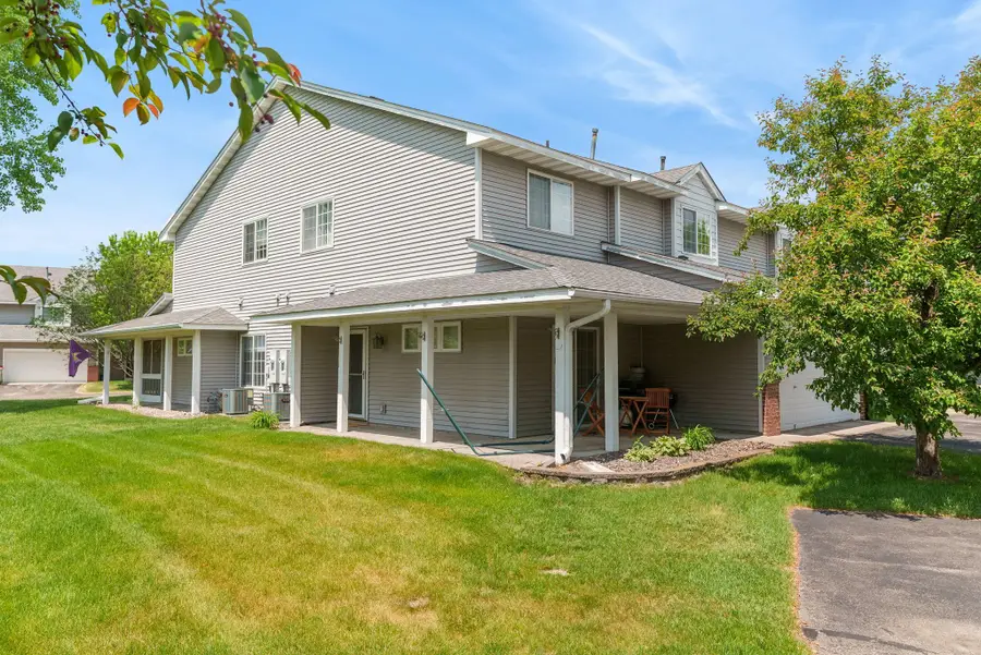 684 Oak Lane, Lino Lakes, MN 55014 - #2