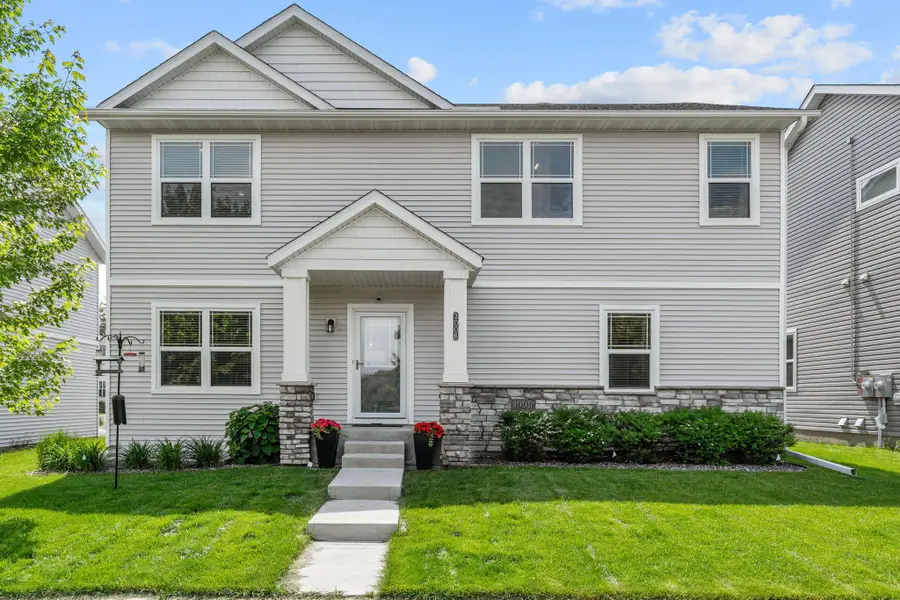 3006 Hemingway Drive, Chaska, MN 55318 - #3
