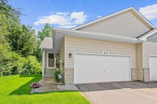 617 86th Lane Nw, Minneapolis, MN 55433