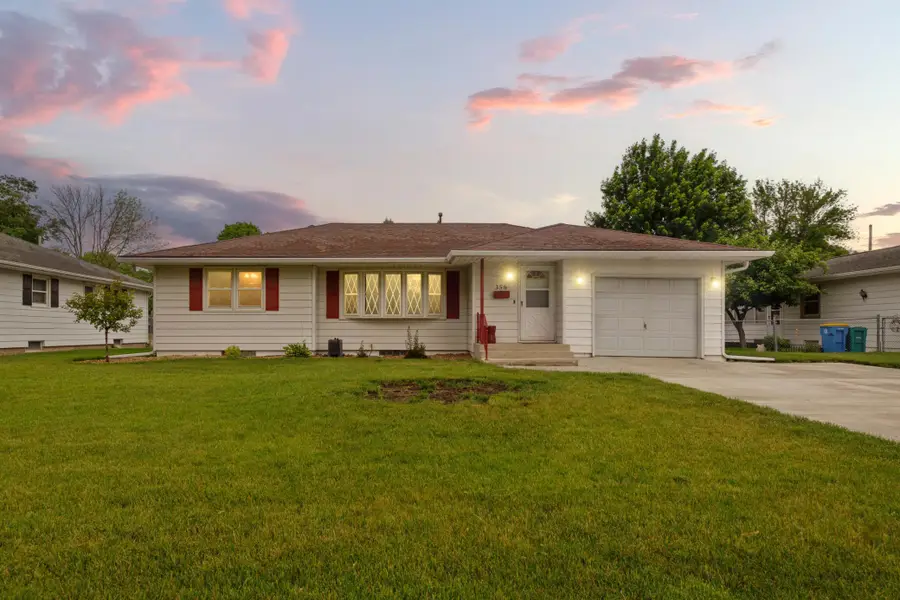 356 Mcindoe Street, Owatonna, MN 55060 - #2