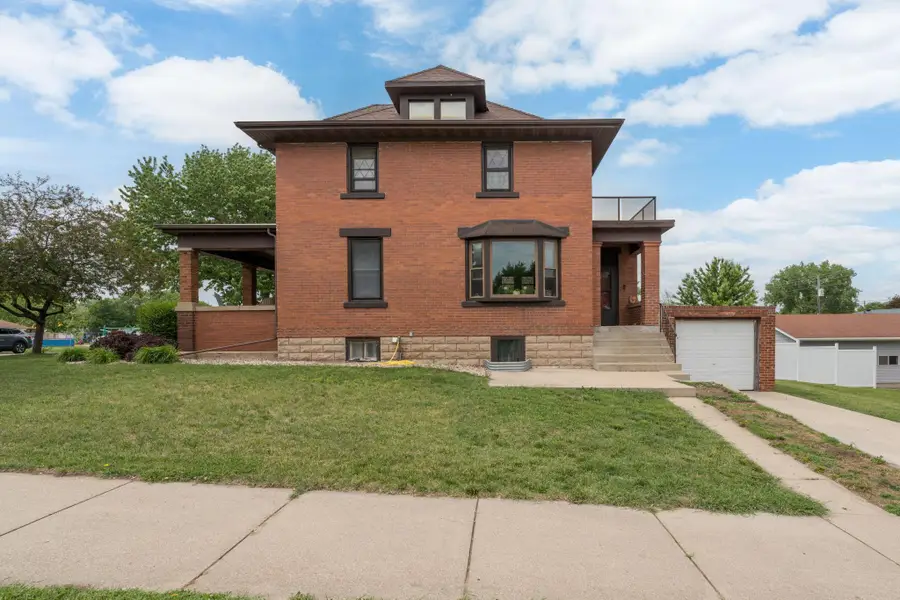 700 N State Street, New Ulm, MN 56073 - #2