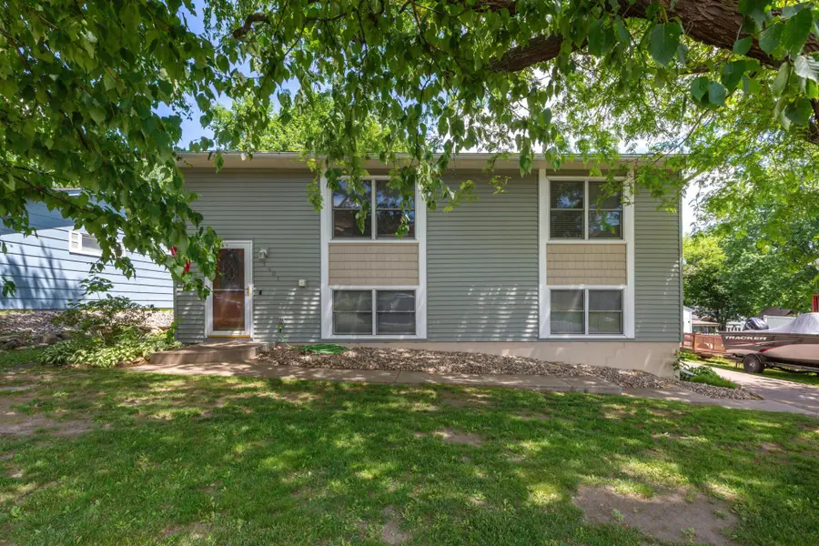 1401 Autumn Drive, Faribault, MN 55021 - #3