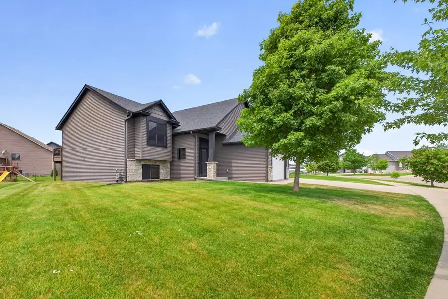 2287 Phoenix Road Sw, Rochester, MN 55902 - #2
