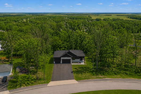 1407a Mineral Springs Parkway, Owatonna, MN 55060