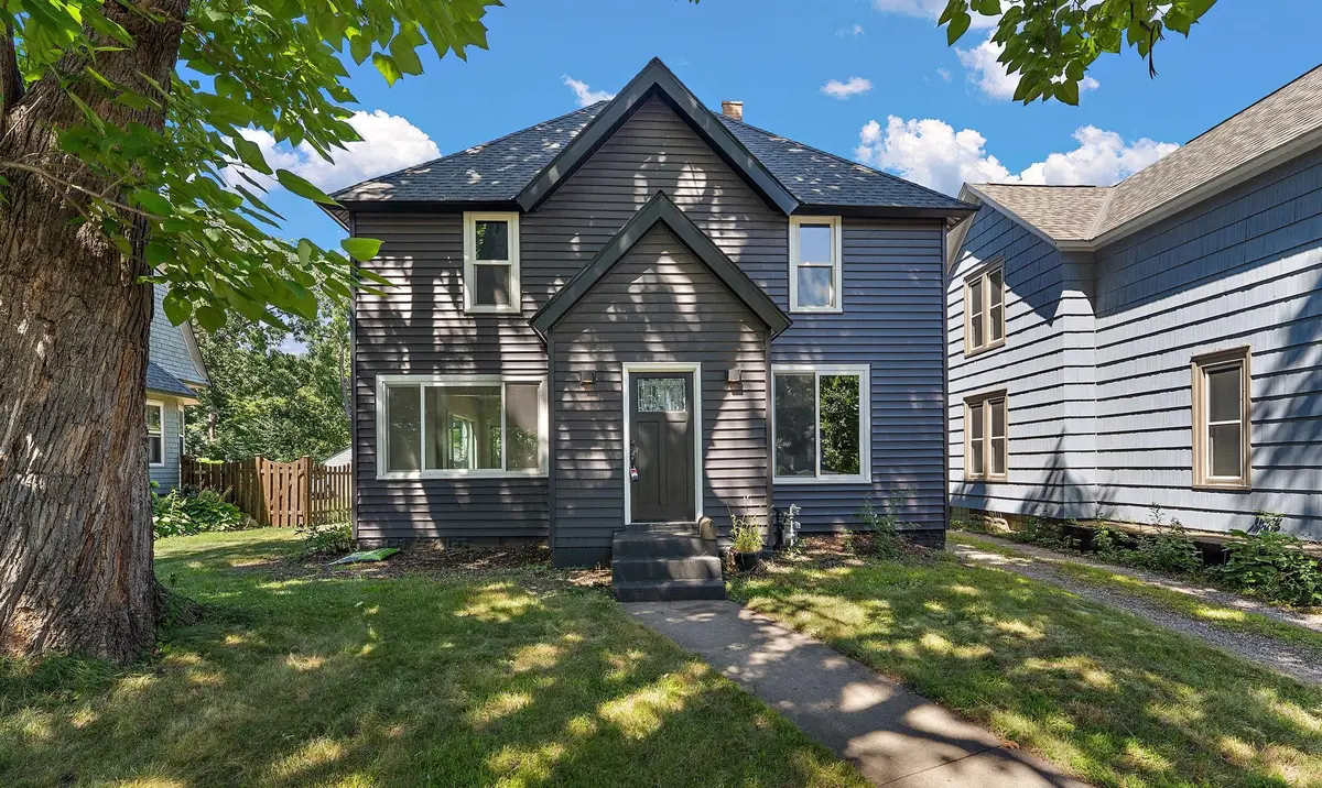 1723 Hewitt Avenue, Saint Paul, MN 55104 - #1