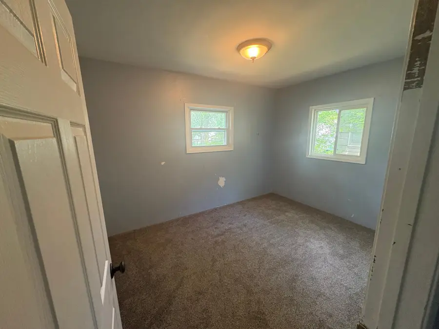 2835 8th Avenue E, Hibbing, MN 55746 - #3