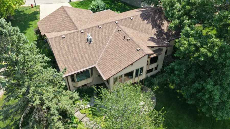 2100 4th Avenue Se, Willmar, MN 56201 - #2