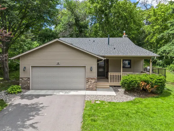 12 Oak Shore Drive, Burnsville, MN 55306