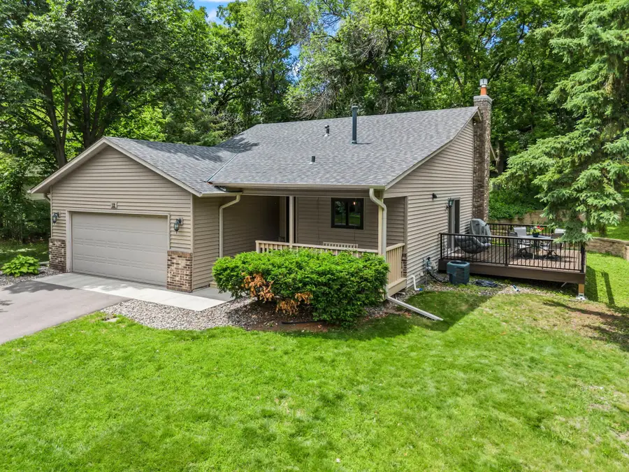 12 Oak Shore Drive, Burnsville, MN 55306 - #3