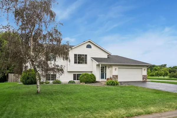 9197 Fallon Drive Ne, Monticello, MN 55362