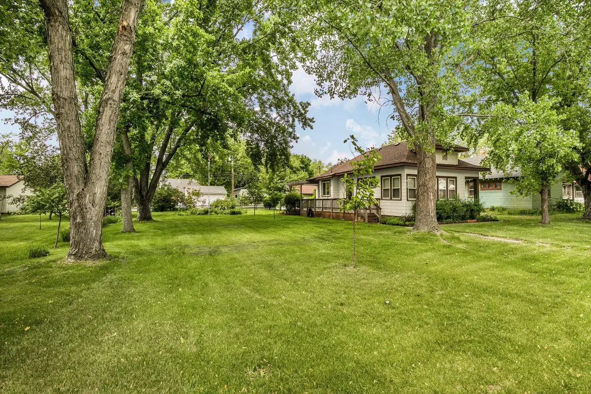 213 34th Avenue N, Saint Cloud, MN 56303 - #1