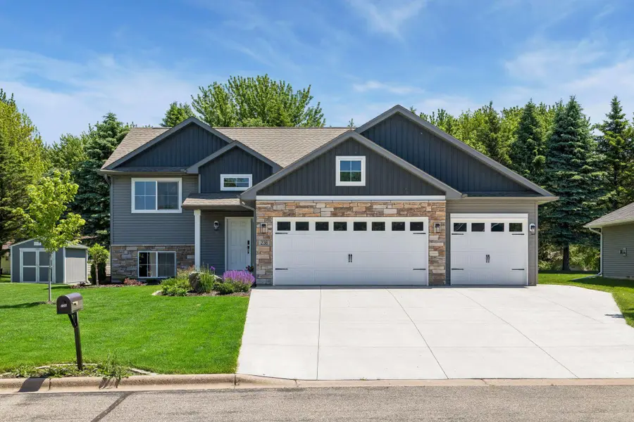 236 9th Ave Court Nw, Lonsdale, MN 55046 - #2