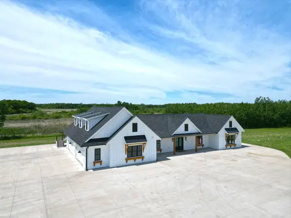 1383 120th Street Ne, Monticello, MN 55362