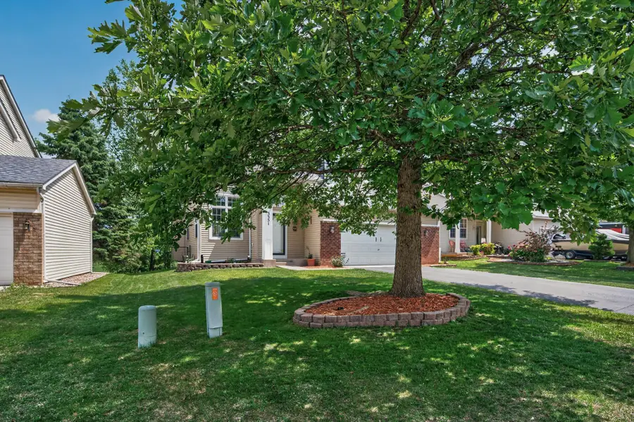 3351 N View Lane, Woodbury, MN 55125 - #2