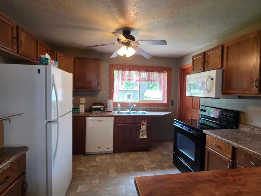 321 Sioux Street, Holland, MN 56139 - #2