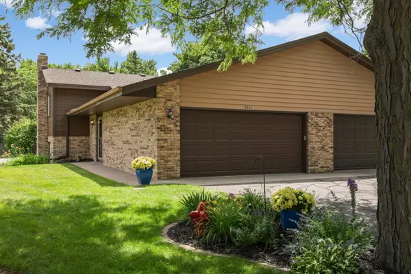 7111 Robinwood Bay, Saint Paul, MN 55125