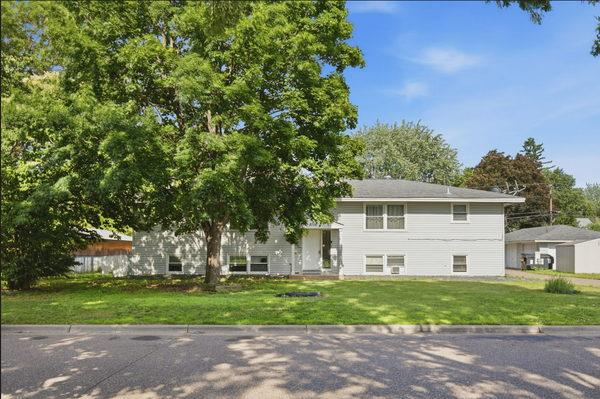 5116 Edgewood Avenue N, Minneapolis, MN 55428