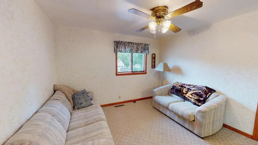 121 2nd Street N, Kiester, MN 56051 - #2