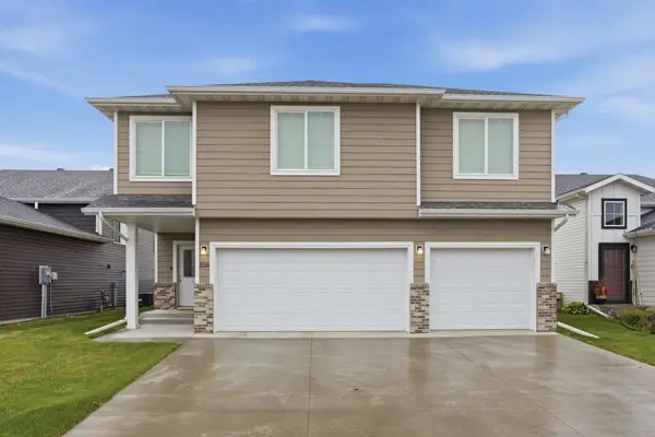 1118 Albert Court W, West Fargo, ND 58078