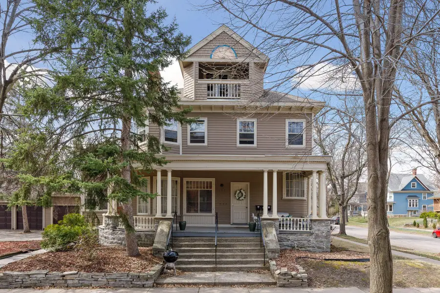 197 Kent Street, Saint Paul, MN 55102 - #2