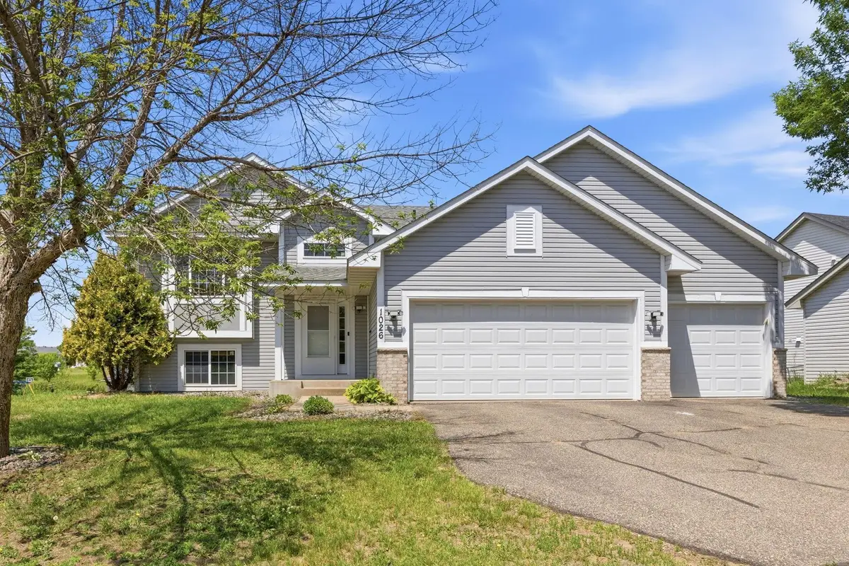 1026 Pioneer Trail Se, Cambridge, MN 55008 - #1