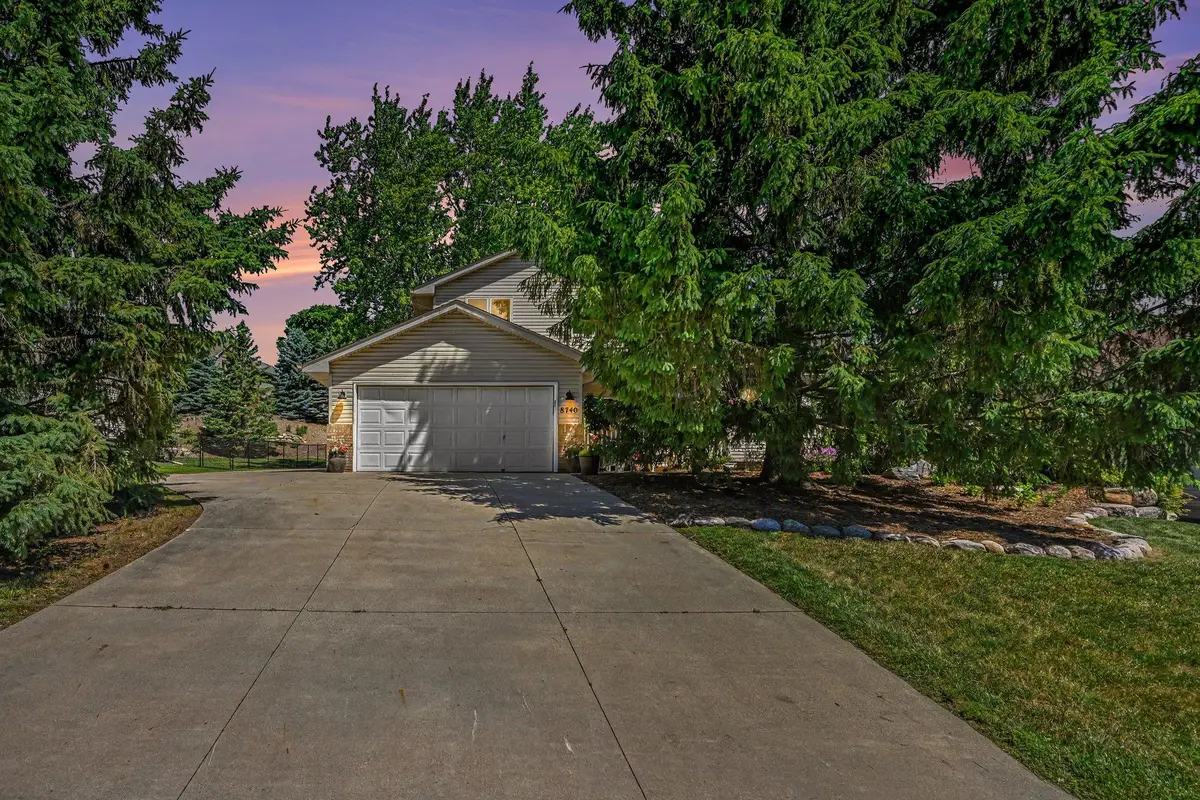 8740 Hillview Drive E, Saint Bonifacius, MN 55375 - #1