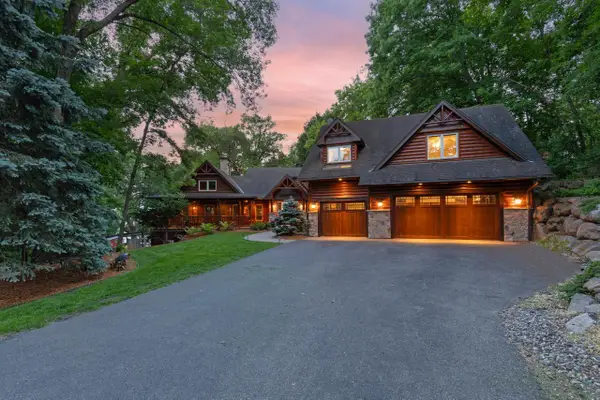 365 Pleasant View Road, Chanhassen, MN 55317