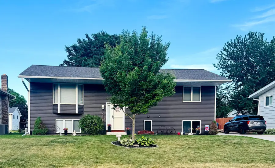 610 3rd Avenue Se, Stewartville, MN 55976 - #2