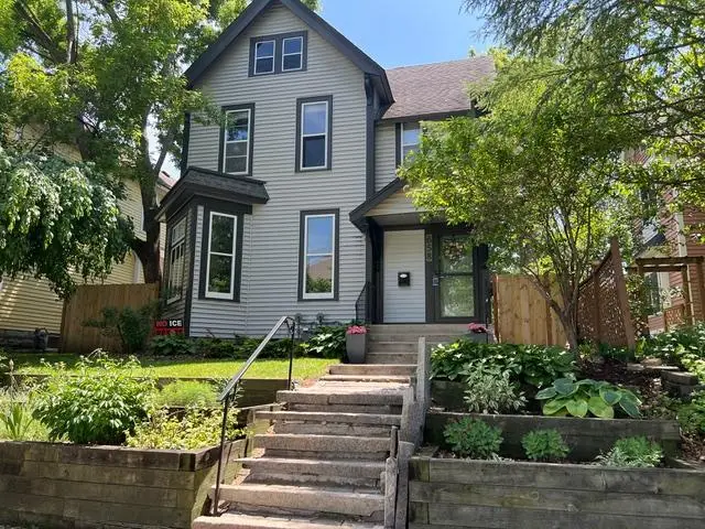 658 Holly Avenue, Saint Paul, MN 55104 - #1